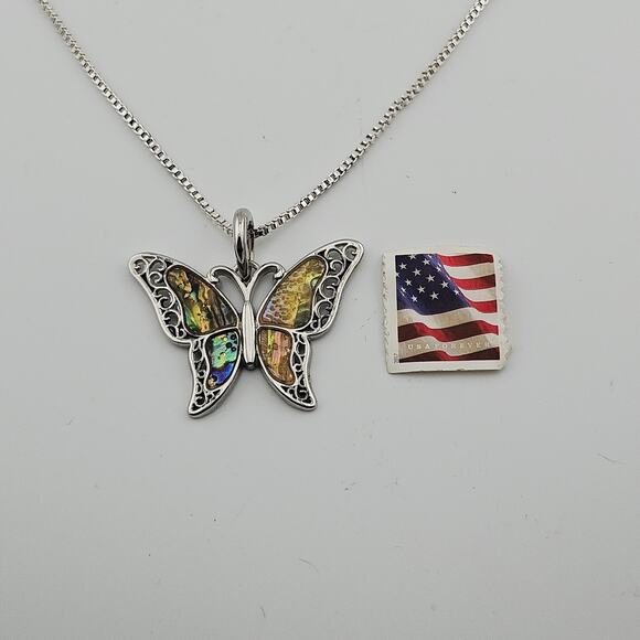 Mother Of Pearl Abalone Shell Butterfly Pendant Charm Necklace Silver Chain - Picture 6 of 6
